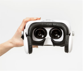 Unlock Communication with Bidirectional Translator Earbuds