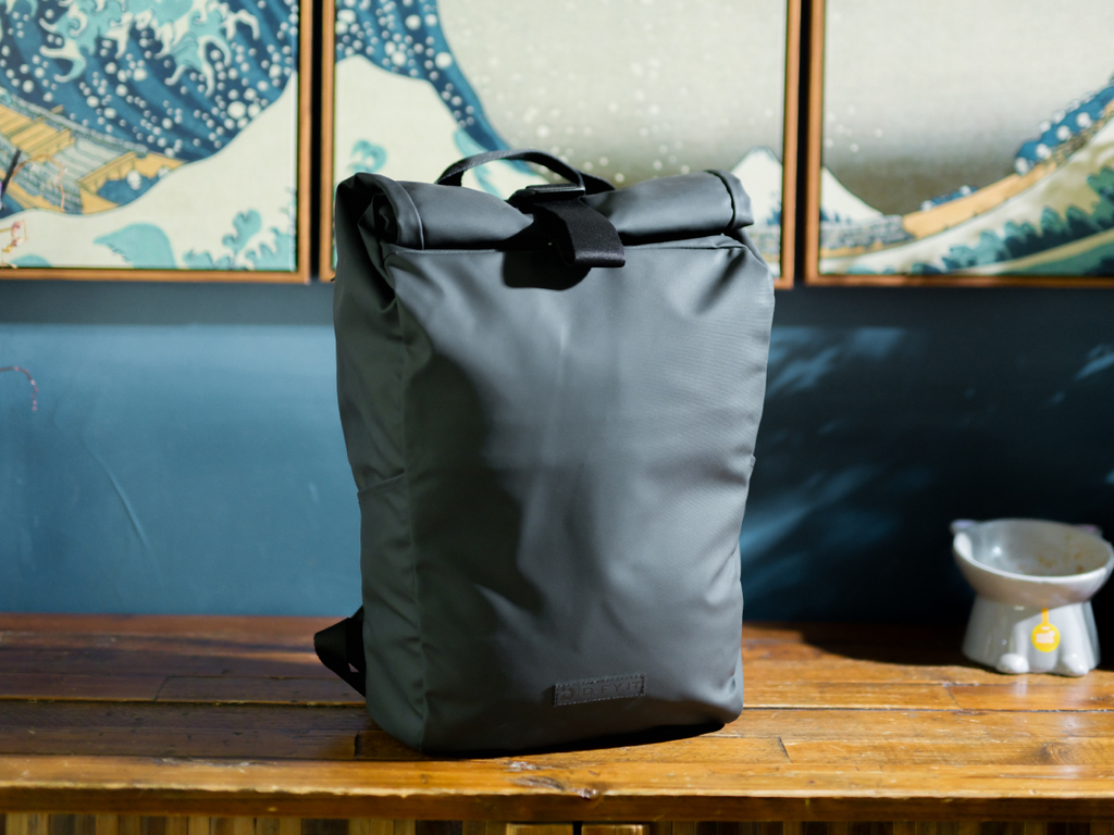 D-FY.IT: World’s Most Waterproof Everyday Backpack