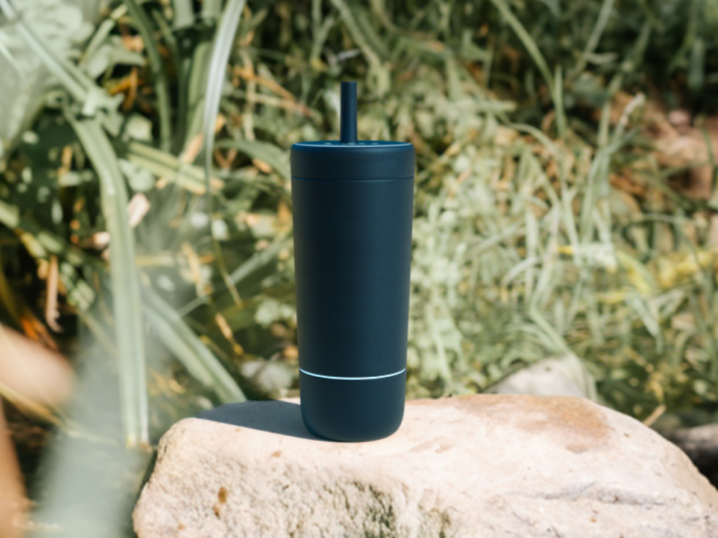 Quantum Bottle: Pure Water. Perfect Hydration.