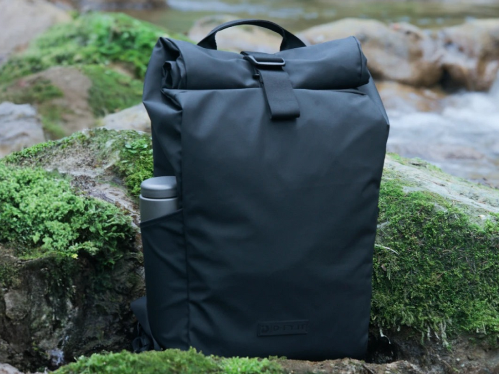 D-FY.IT: World’s Most Waterproof Everyday Backpack