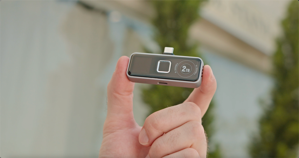 Twopan Pro: Next-Gen SSD for AR Glasses with Fingerprin
