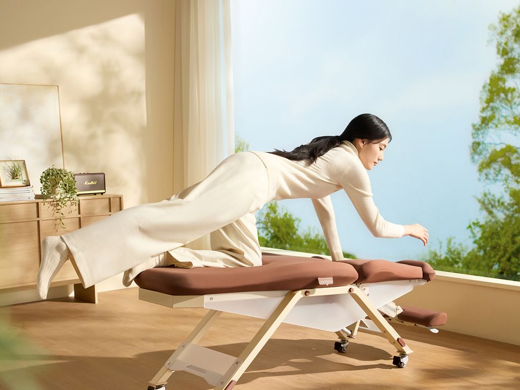Smart Prone: End Back Pain with AI-Driven Therapy
