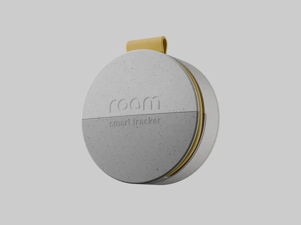 Roam: The Tracker That Attaches To Your Essentials