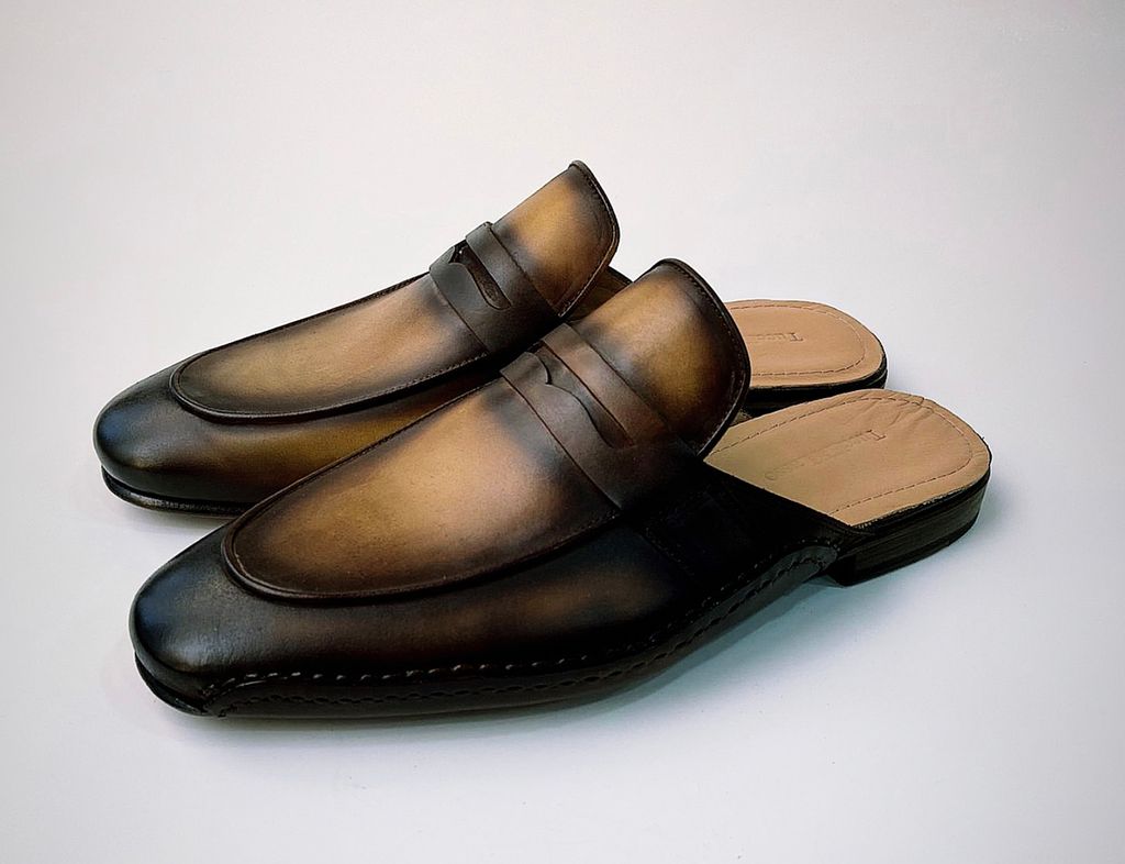 The first hand-welted luxury slippers mule ever created