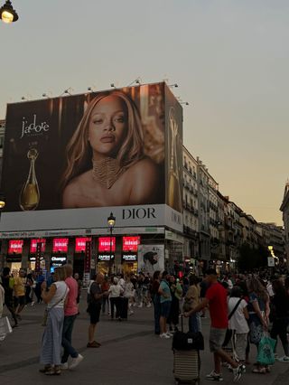 slider gallery image