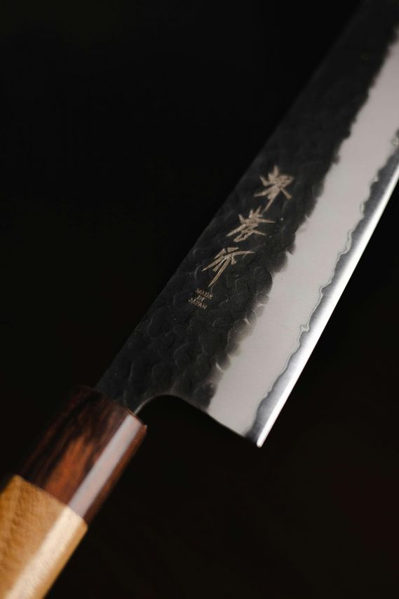 Découvrez l'Excellence du Couteau Japonais
